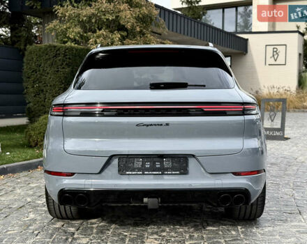 Сірий Порше Cayenne, об'ємом двигуна 3.98 л та пробігом 24 тис. км за 119900 $, фото 20 на Automoto.ua