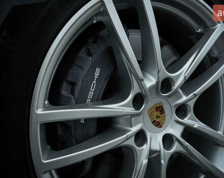 Серый Порше Каен, объемом двигателя 3 л и пробегом 21 тыс. км за 98000 $, фото 7 на Automoto.ua