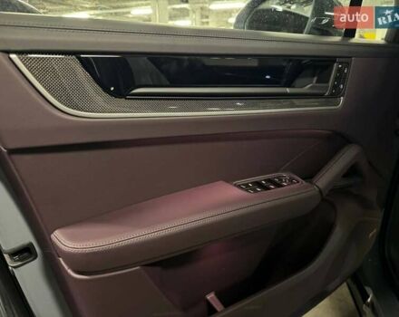 Сірий Порше Cayenne, об'ємом двигуна 3 л та пробігом 24 тис. км за 130000 $, фото 7 на Automoto.ua