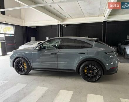 Серый Порше Каен, объемом двигателя 4 л и пробегом 25 тыс. км за 279999 $, фото 2 на Automoto.ua