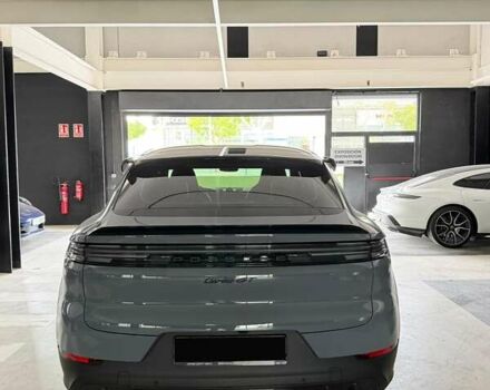 Серый Порше Каен, объемом двигателя 4 л и пробегом 25 тыс. км за 279999 $, фото 1 на Automoto.ua