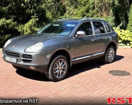 Сірий Порше Cayenne, об'ємом двигуна 4.5 л та пробігом 195 тис. км за 10000 $, фото 1 на Automoto.ua