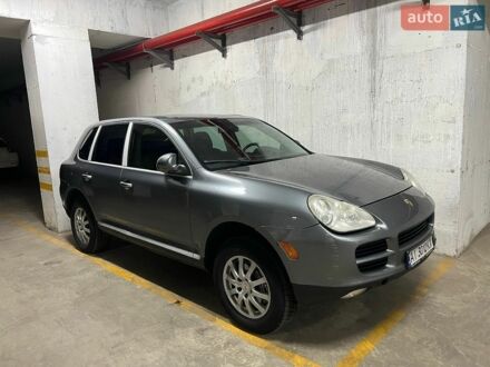 Сірий Порше Cayenne, об'ємом двигуна 3.2 л та пробігом 280 тис. км за 5555 $, фото 1 на Automoto.ua