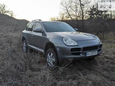 Сірий Порше Cayenne, об'ємом двигуна 4.5 л та пробігом 273 тис. км за 6499 $, фото 1 на Automoto.ua