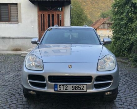 Серый Порше Каен, объемом двигателя 3.2 л и пробегом 200 тыс. км за 5500 $, фото 1 на Automoto.ua