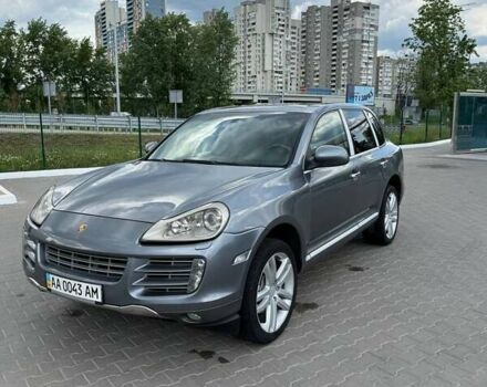 Сірий Порше Cayenne, об'ємом двигуна 3.2 л та пробігом 290 тис. км за 8000 $, фото 1 на Automoto.ua