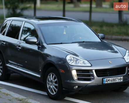 Сірий Порше Cayenne, об'ємом двигуна 3.6 л та пробігом 190 тис. км за 12000 $, фото 1 на Automoto.ua