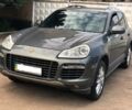 Сірий Порше Cayenne, об'ємом двигуна 4.8 л та пробігом 200 тис. км за 18000 $, фото 1 на Automoto.ua