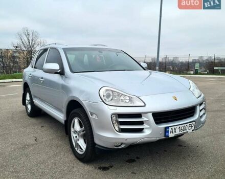 Серый Порше Каен, объемом двигателя 3.6 л и пробегом 140 тыс. км за 15500 $, фото 1 на Automoto.ua