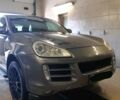 Сірий Порше Cayenne, об'ємом двигуна 4.8 л та пробігом 180 тис. км за 14750 $, фото 1 на Automoto.ua