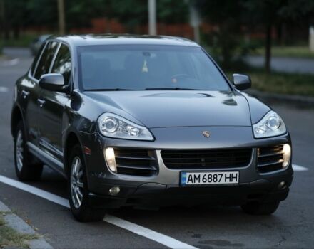 Серый Порше Каен, объемом двигателя 3.6 л и пробегом 2 тыс. км за 9700 $, фото 1 на Automoto.ua