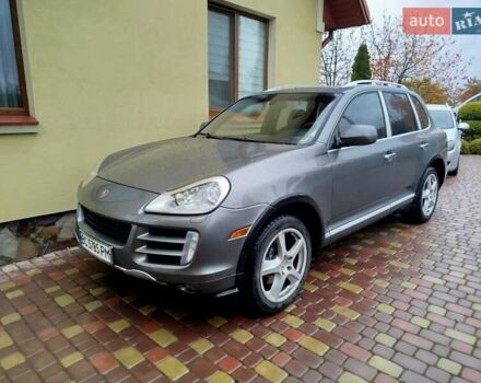 Сірий Порше Cayenne, об'ємом двигуна 3.6 л та пробігом 198 тис. км за 9999 $, фото 1 на Automoto.ua