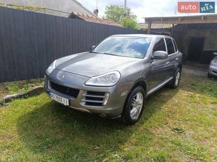 Сірий Порше Cayenne, об'ємом двигуна 4.8 л та пробігом 164 тис. км за 8500 $, фото 1 на Automoto.ua