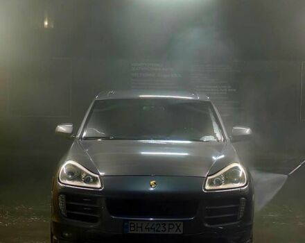 Серый Порше Каен, объемом двигателя 3.6 л и пробегом 289 тыс. км за 10400 $, фото 1 на Automoto.ua