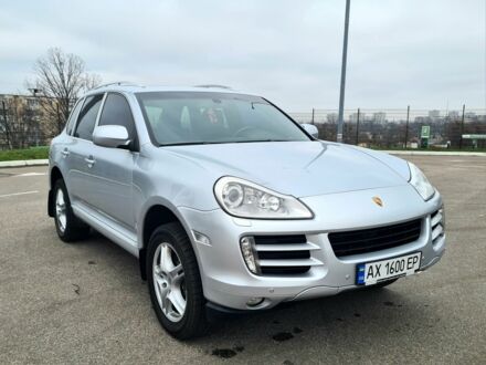 Серый Порше Каен, объемом двигателя 3.6 л и пробегом 140 тыс. км за 15607 $, фото 1 на Automoto.ua
