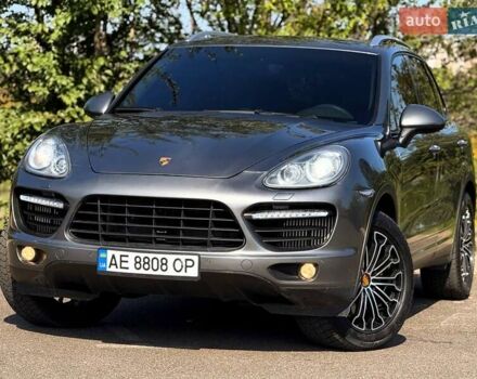 Сірий Порше Cayenne, об'ємом двигуна 4.81 л та пробігом 225 тис. км за 14200 $, фото 1 на Automoto.ua