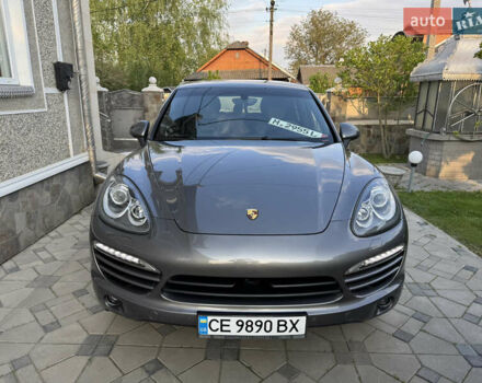 Серый Порше Каен, объемом двигателя 2.97 л и пробегом 197 тыс. км за 24500 $, фото 1 на Automoto.ua