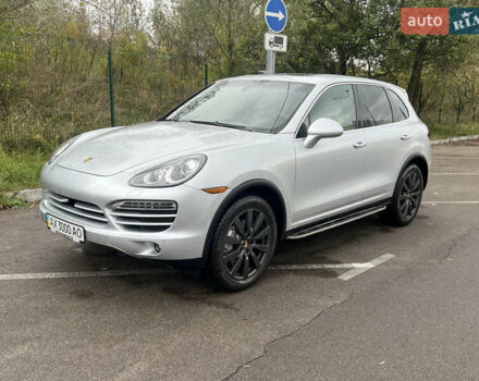 Серый Порше Каен, объемом двигателя 4.8 л и пробегом 108 тыс. км за 17500 $, фото 1 на Automoto.ua