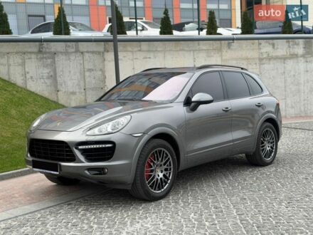 Сірий Порше Cayenne, об'ємом двигуна 4.8 л та пробігом 200 тис. км за 17700 $, фото 1 на Automoto.ua