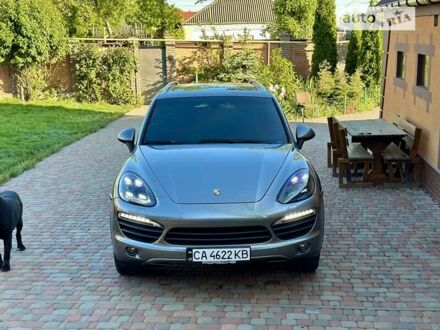 Порше Каен 2011 в Умани на Automoto.ua Серый Порше Каен, объемом двигателя 3 л и пробегом 179 тыс. км за 22500 $, фото 1 на Automoto.ua