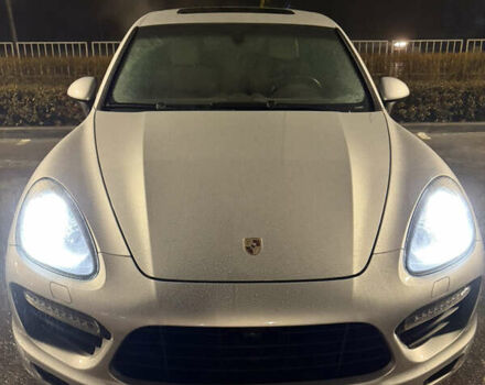 Серый Порше Каен, объемом двигателя 4.8 л и пробегом 69 тыс. км за 32000 $, фото 1 на Automoto.ua
