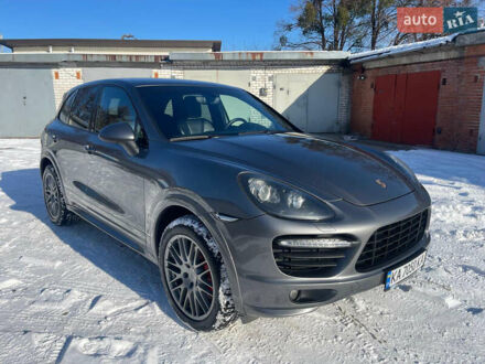 Порше Каен 2012 в Киеве на Automoto.ua Серый Порше Каен, объемом двигателя 4.81 л и пробегом 228 тыс. км за 20000 $, фото 1 на Automoto.ua