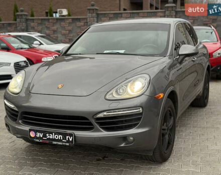 Серый Порше Каен, объемом двигателя 2.97 л и пробегом 216 тыс. км за 20950 $, фото 1 на Automoto.ua
