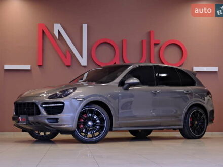 Сірий Порше Cayenne, об'ємом двигуна 4.8 л та пробігом 152 тис. км за 18900 $, фото 1 на Automoto.ua