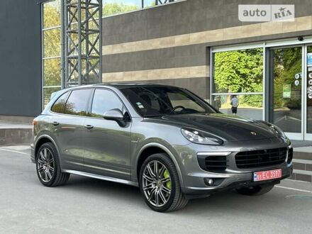 Сірий Порше Cayenne, об'ємом двигуна 3 л та пробігом 135 тис. км за 39900 $, фото 1 на Automoto.ua