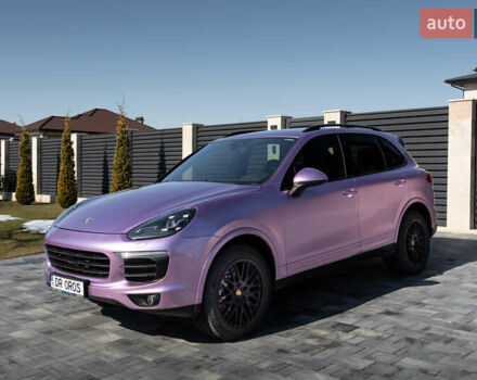 Серый Порше Каен, объемом двигателя 3.6 л и пробегом 145 тыс. км за 35000 $, фото 1 на Automoto.ua