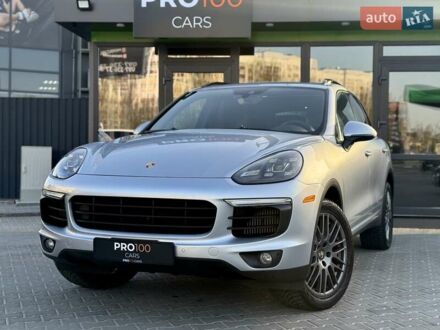 Порше Cayenne 2017 у Києві на Automoto.ua Сірий Порше Cayenne, об'ємом двигуна 3.6 л та пробігом 130 тис. км за 39999 $, фото 1 на Automoto.ua