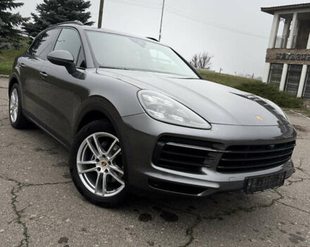 Сірий Порше Cayenne, об'ємом двигуна 3 л та пробігом 60 тис. км за 60500 $, фото 1 на Automoto.ua