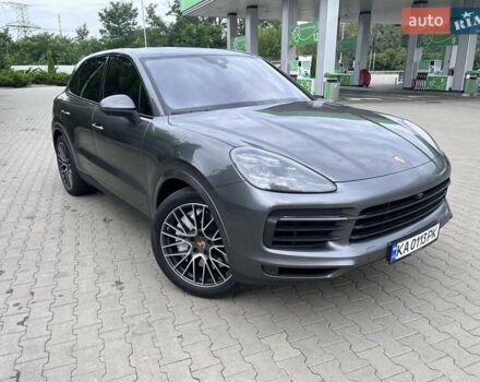 Серый Порше Каен, объемом двигателя 2.9 л и пробегом 180 тыс. км за 49999 $, фото 1 на Automoto.ua