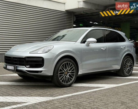 Серый Порше Каен, объемом двигателя 2.9 л и пробегом 37 тыс. км за 67000 $, фото 1 на Automoto.ua