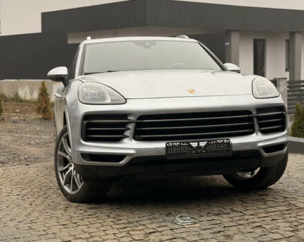 Серый Порше Каен, объемом двигателя 3 л и пробегом 137 тыс. км за 48500 $, фото 1 на Automoto.ua