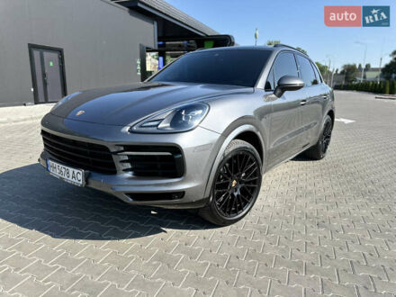 Порше Cayenne 2019 у Одесі на Automoto.ua Сірий Порше Cayenne, об'ємом двигуна 3 л та пробігом 44 тис. км за 62500 $, фото 1 на Automoto.ua