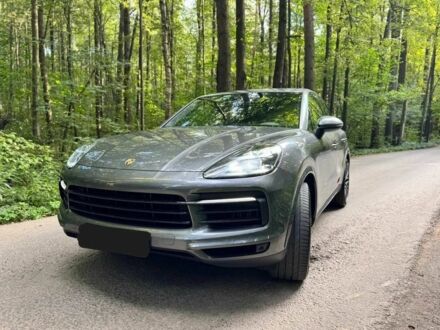 Порше Каен 2019 в Киеве на Automoto.ua Серый Порше Каен, объемом двигателя 3 л и пробегом 56 тыс. км за 42000 $, фото 1 на Automoto.ua