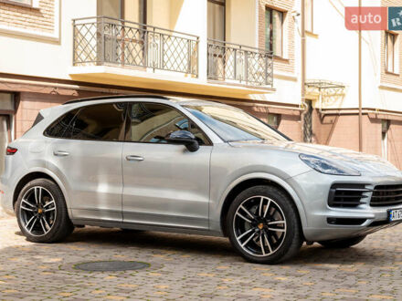 Сірий Порше Cayenne, об'ємом двигуна 2.89 л та пробігом 56 тис. км за 65000 $, фото 1 на Automoto.ua