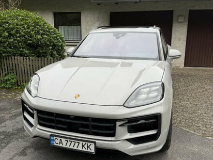 Порше Cayenne 2023 у Києві на Automoto.ua Сірий Порше Cayenne, об'ємом двигуна 3 л та пробігом 25 тис. км за 125000 $, фото 1 на Automoto.ua