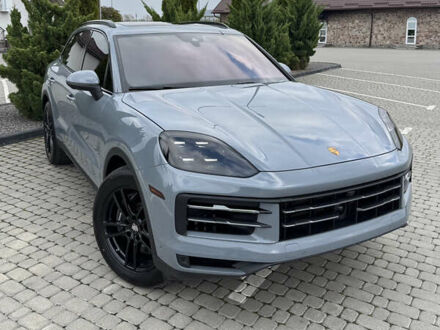 Порше Каен 2023 в Хмельницком на Automoto.ua Серый Порше Каен, объемом двигателя 3 л и пробегом 9 тыс. км за 107000 $, фото 1 на Automoto.ua