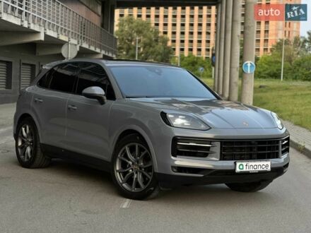 Порше Каен 2024 в Киеве на Automoto.ua Серый Порше Каен, объемом двигателя 2.9 л и пробегом 24 тыс. км за 129000 $, фото 1 на Automoto.ua