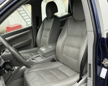 Синій Порше Cayenne, об'ємом двигуна 4.8 л та пробігом 220 тис. км за 4100 $, фото 15 на Automoto.ua