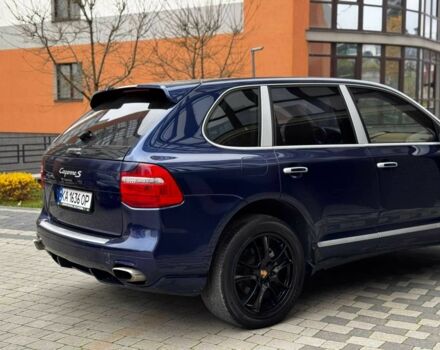 Синий Порше Каен, объемом двигателя 4.8 л и пробегом 274 тыс. км за 7500 $, фото 14 на Automoto.ua