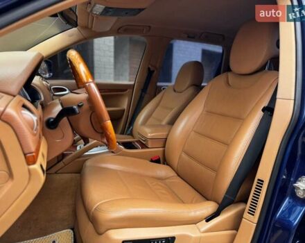 Синий Порше Каен, объемом двигателя 4.81 л и пробегом 274 тыс. км за 7500 $, фото 27 на Automoto.ua