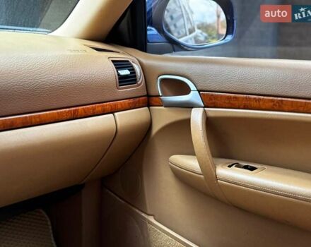 Синий Порше Каен, объемом двигателя 4.81 л и пробегом 274 тыс. км за 7500 $, фото 45 на Automoto.ua