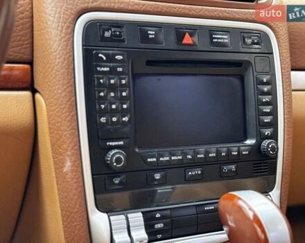 Синий Порше Каен, объемом двигателя 4.81 л и пробегом 274 тыс. км за 7500 $, фото 42 на Automoto.ua