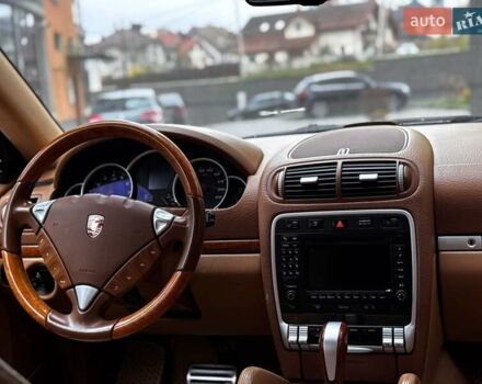 Синий Порше Каен, объемом двигателя 4.81 л и пробегом 274 тыс. км за 7500 $, фото 38 на Automoto.ua