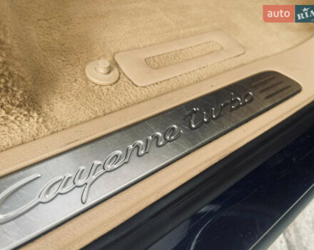Порше Cayenne 2010 у Рівному на Automoto.ua Синій Порше Cayenne, об'ємом двигуна 4.8 л та пробігом 136 тис. км за 19999 $, фото 10 на Automoto.ua