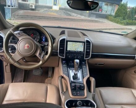 Синий Порше Каен, объемом двигателя 3 л и пробегом 300 тыс. км за 19945 $, фото 2 на Automoto.ua