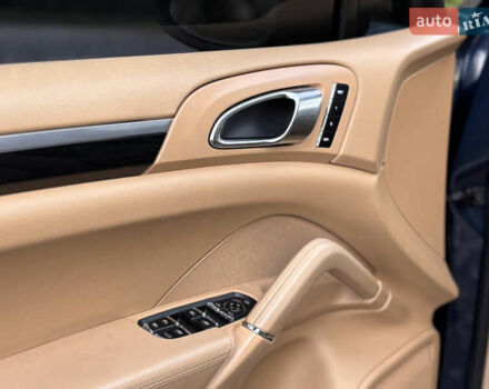 Синий Порше Каен, объемом двигателя 3.6 л и пробегом 250 тыс. км за 14800 $, фото 29 на Automoto.ua